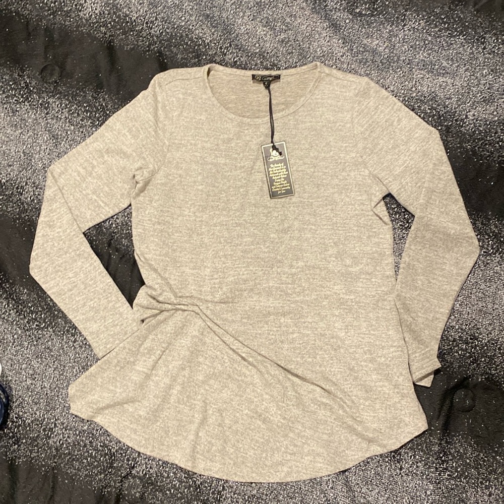 Long sleeve top